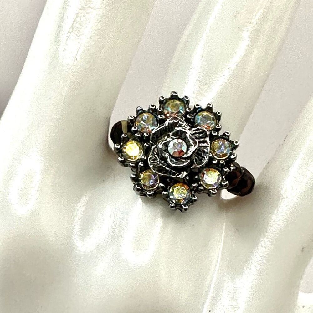 Flower rhinestone beaded ring